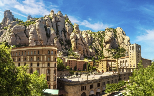Santa Maria de Montserrat abbey