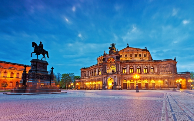 Semperoper in Dresden, Deutschland